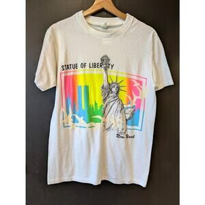Vintage Rainbow Single Stitch Statue of Liberty Shirt